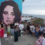 Inauguran Mural en Honor a Liz Taylor en el Corazón de Puerto Vallarta